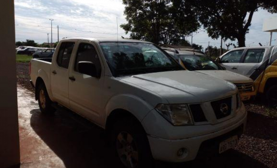 Termina nesta quarta-feira prazo para lances no leilão de veículos da PM