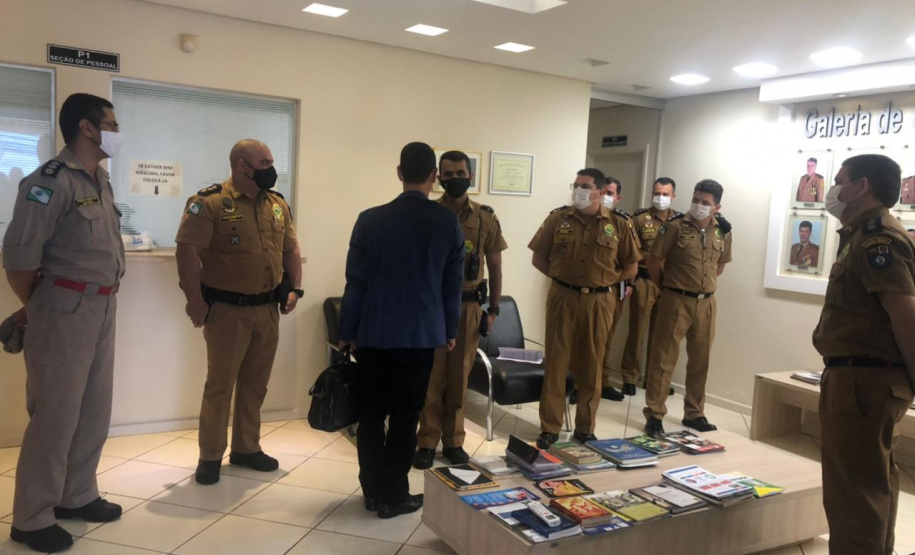 Comando Regional da PM de Londrina e Bombeiros recebem comitiva do Secretário da Segurança Pública