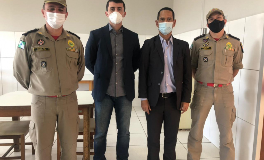 Em Cascavel, Secretário da Segurança Pública conversa com gestores das polícias da região