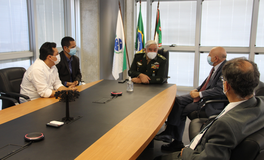 Ministro do STM visita Secretaria da Segurança Pública para estreitar parcerias