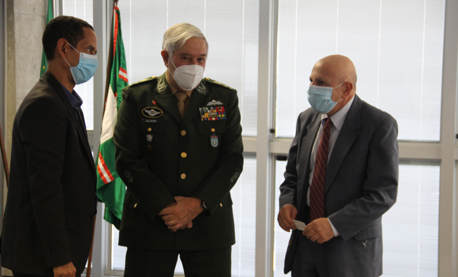 Ministro do STM visita Secretaria da Segurança Pública para estreitar parcerias