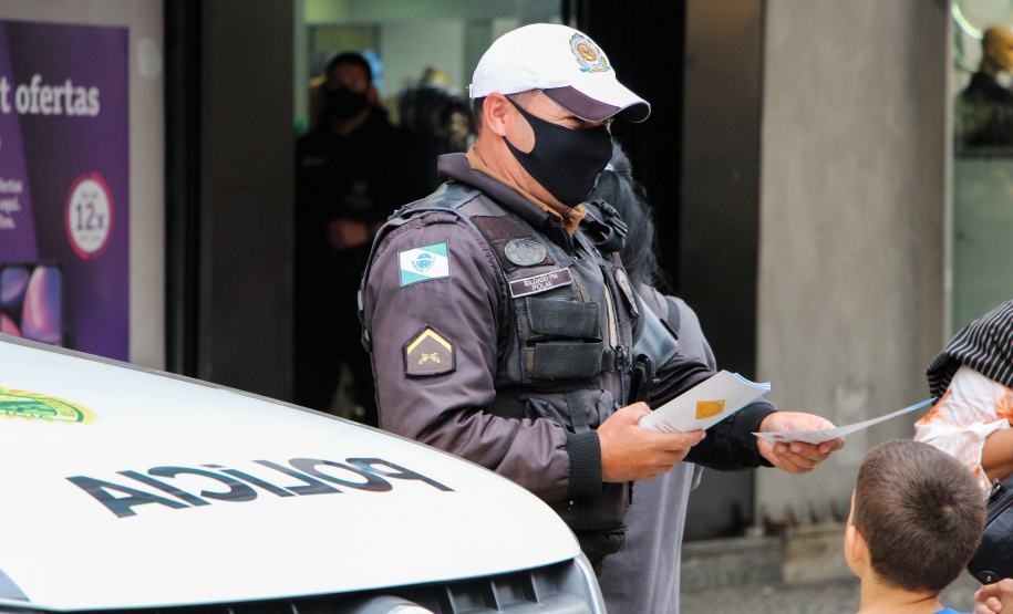 PM promove blitzes educativas e conscientização no trânsito durante todo o mês