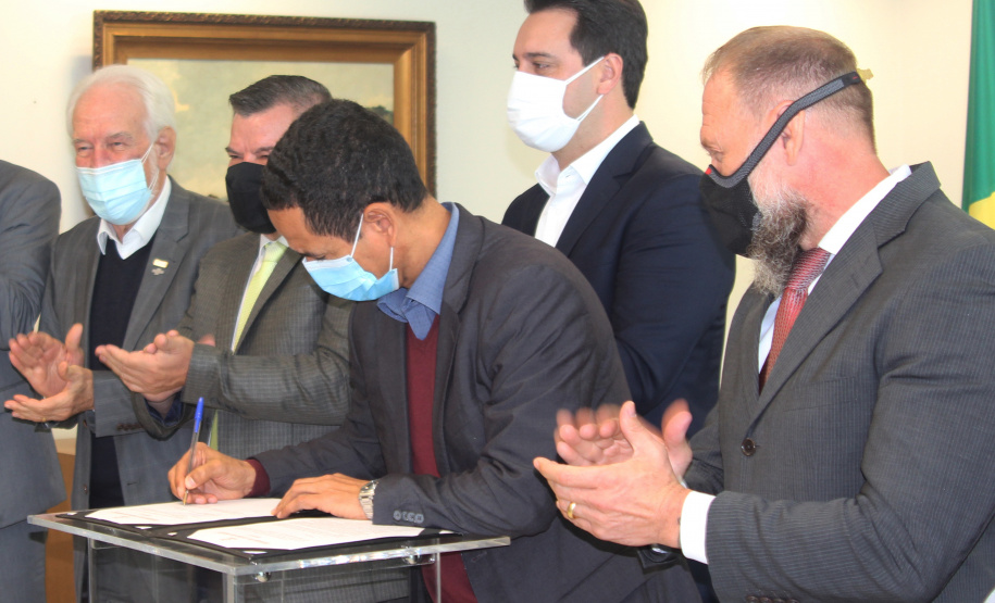 Governador autoriza diária extrajornada voluntária para Polícia Civil