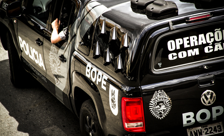 Apreensão de drogas com uso de cães da PM aumenta em quase 1.000% no Paraná