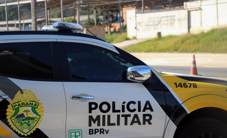 Nova blitz educativa do Maio Amarelo orienta motoristas em Almirante Tamandaré