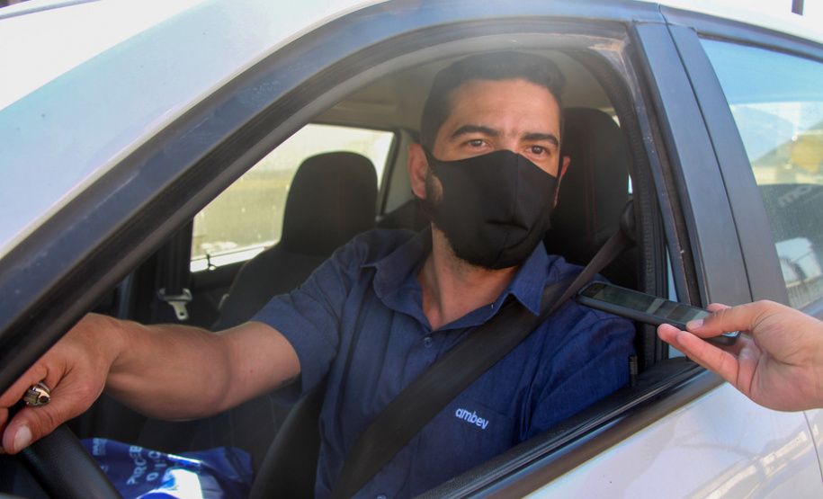 Nova blitz educativa do Maio Amarelo orienta motoristas em Almirante Tamandaré