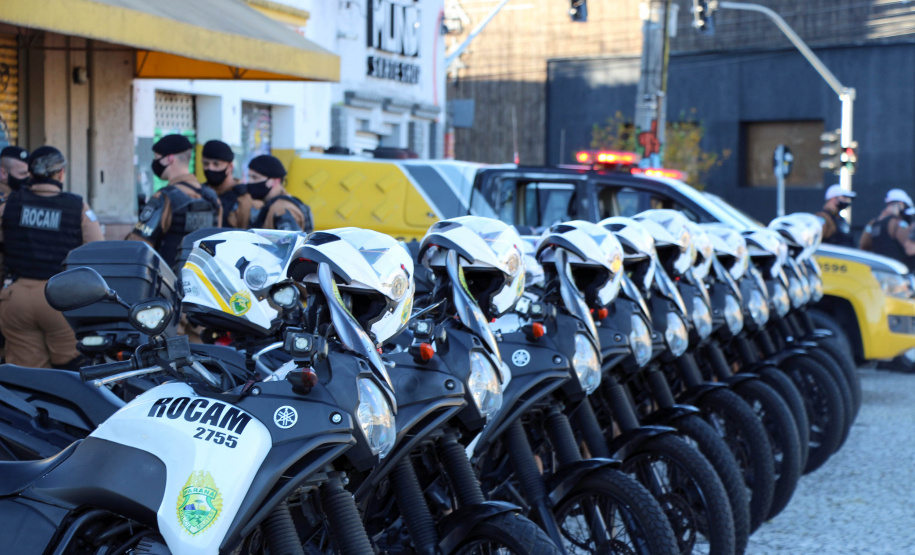 Policiais intensificam ações na Capital e flagram aglomerações em locais públicos