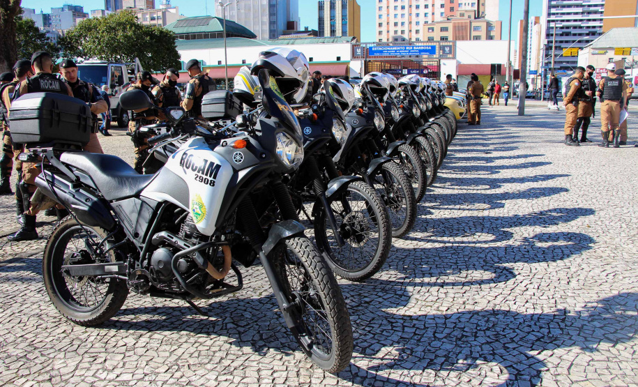 Policiais intensificam ações na Capital e flagram aglomerações em locais públicos