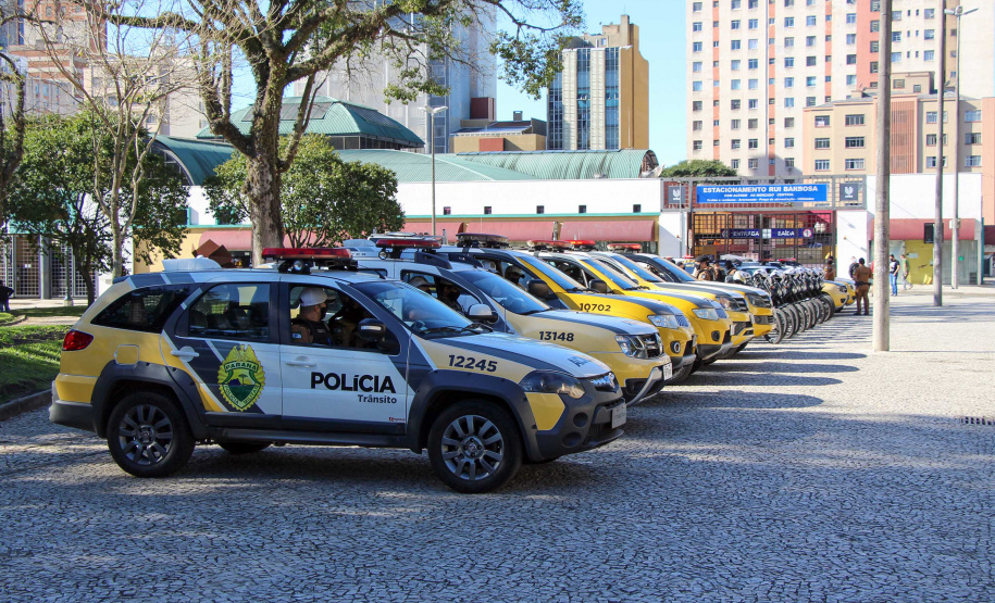 Policiais intensificam ações na Capital e flagram aglomerações em locais públicos
