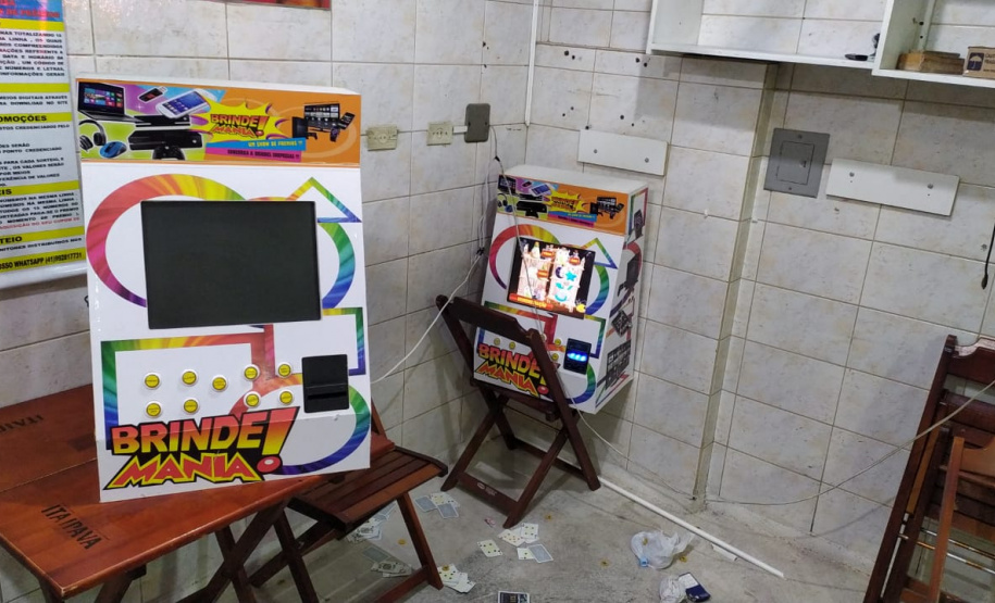 Seis estabelecimentos comerciais irregulares são flagrados pela AIFU durante operação na Capital