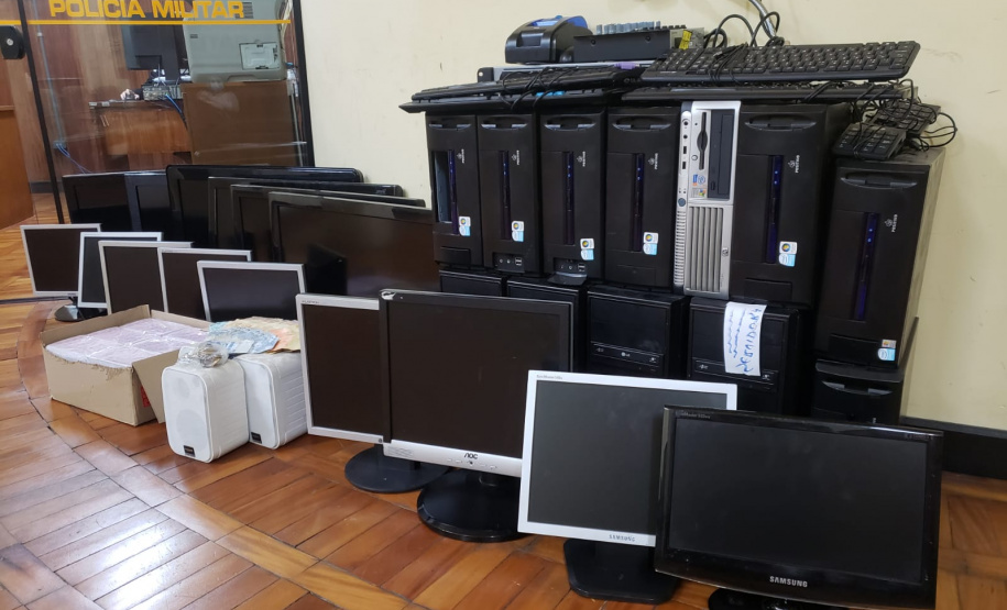 AIFU checa denúncia e flagra aproximadamente 120 pessoas idosas em barracão usado para prática ilegal de bingo