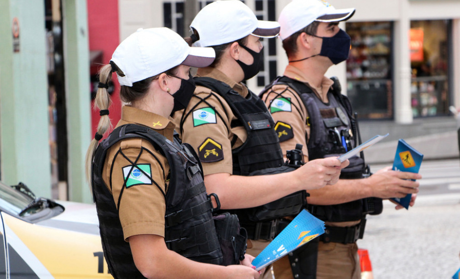 Metade dos acidentes de trânsito em Curitiba envolve motociclistas, diz estudo do BPTran