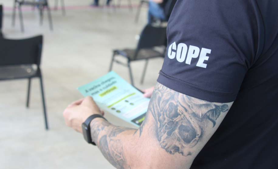 Mais de 23 mil doses da vacina contra a COVID-19 são aplicadas nas forças de segurança do Paraná