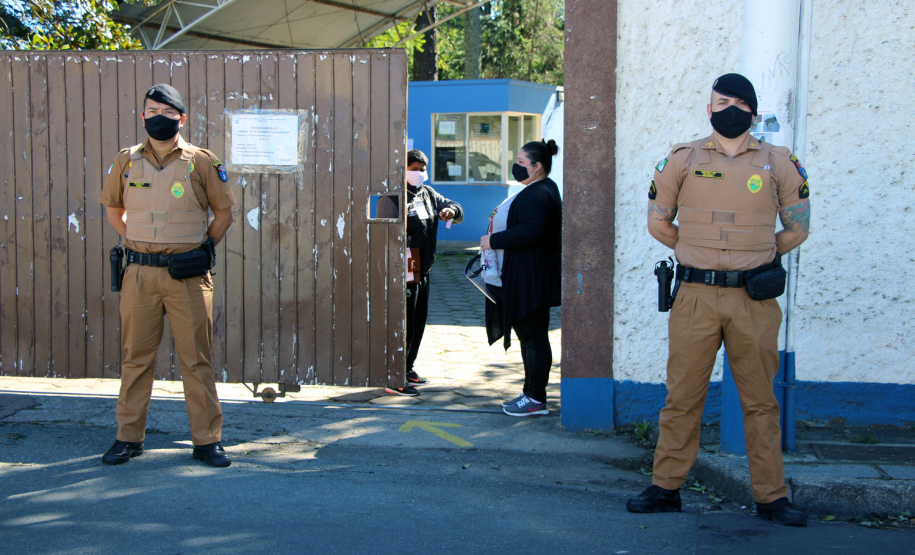 Candidatos de todo Brasil fazem o concurso da PM neste domingo