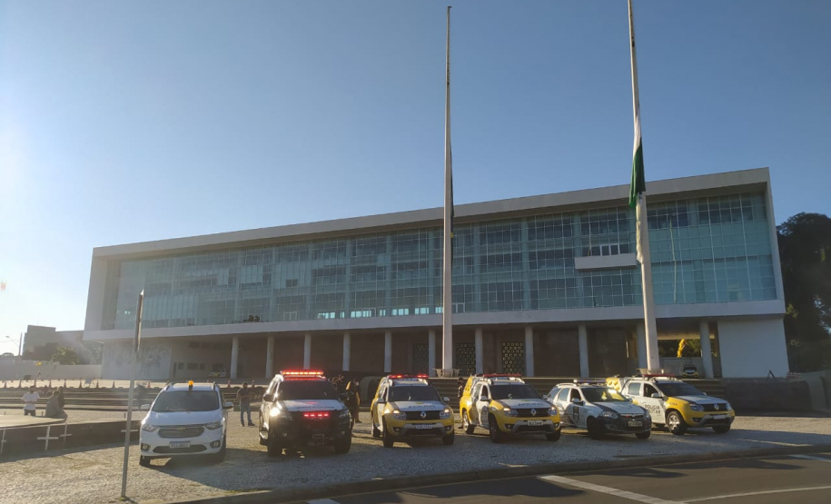 Fiscalizações da Ação Integrada flagram quase mil pessoas em pontos comerciais da Capital