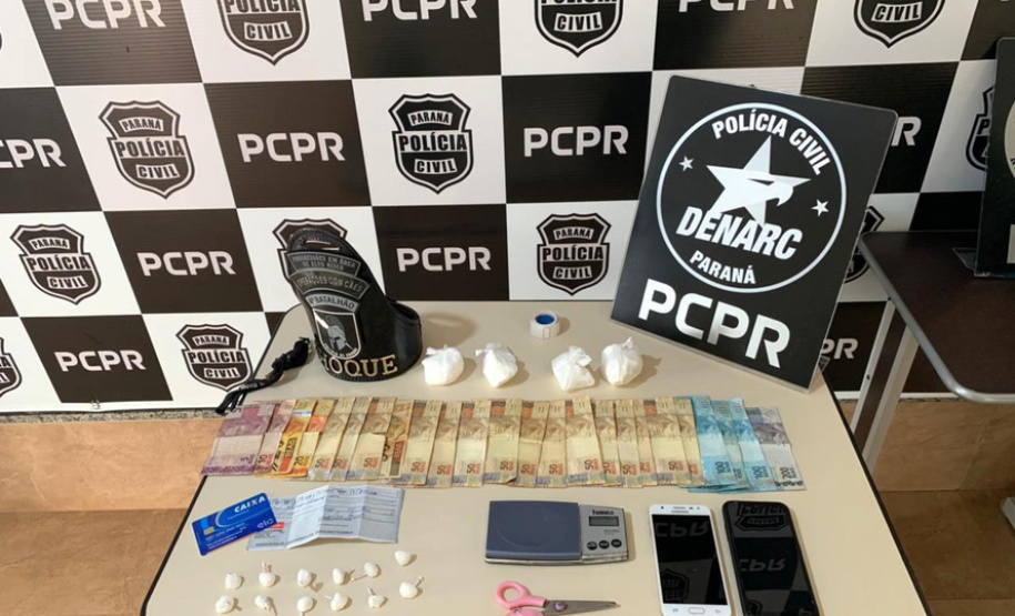 Polícias Militar e Civil cumprem 12 mandados de busca e apreensão contra tráfico de drogas em Maringá