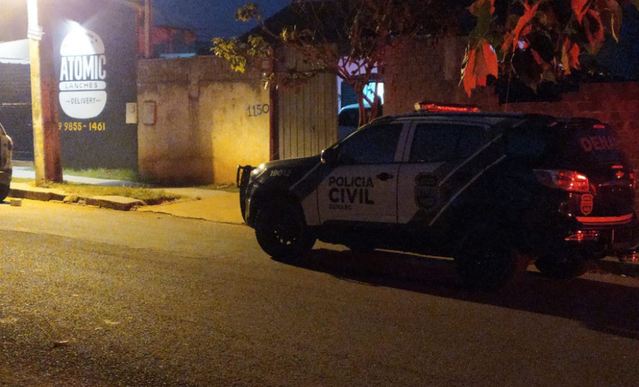 Polícias Militar e Civil cumprem 12 mandados de busca e apreensão contra tráfico de drogas em Maringá