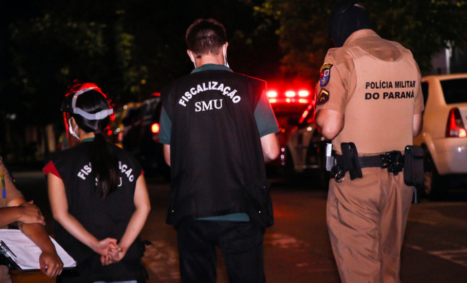 Ação integrada apreende máquinas caça-níquel e dispersa aglomeração