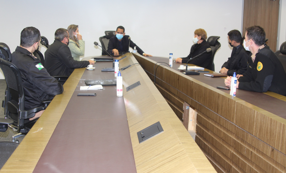 Prefeita de Astorga reúne-se com secretário da Segurança Pública, em Curitiba