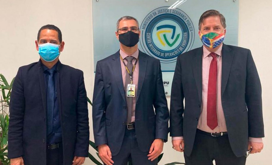 Embaixada dos EUA doa equipamentos para as forças policiais que atuam nas fronteiras