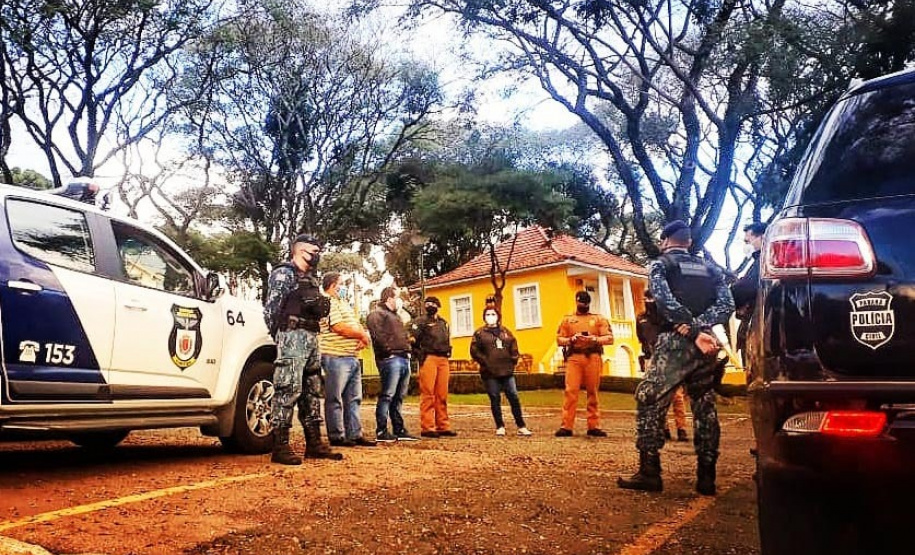 Segurança interrompe festas e dispersa mais de mil pessoas em Curitiba no final de semana