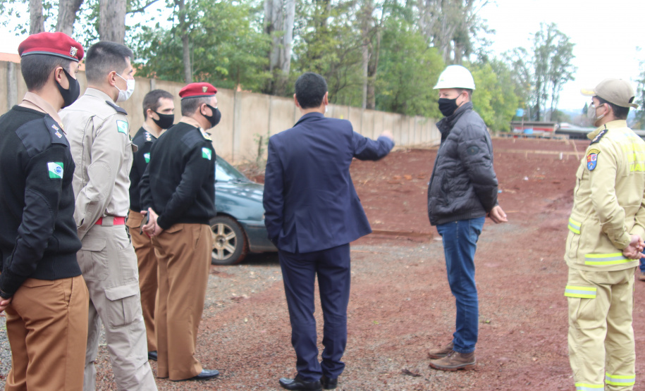 Secretário visita obras e instituições da segurança pública em Foz do Iguaçu