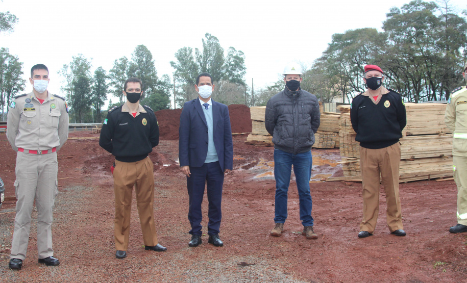 Secretário visita obras e instituições da segurança pública em Foz do Iguaçu