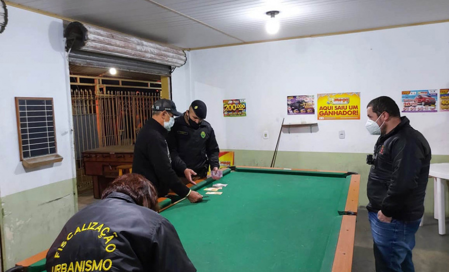 Em 6 meses, ação integrada interditou 570 pontos comerciais e 479 pessoas foram encaminhadas