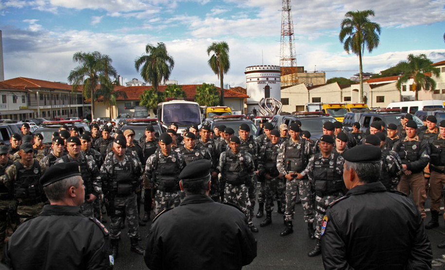 Diária extrajornada coloca quase 4 mil policiais e bombeiros militares a mais nas ruas