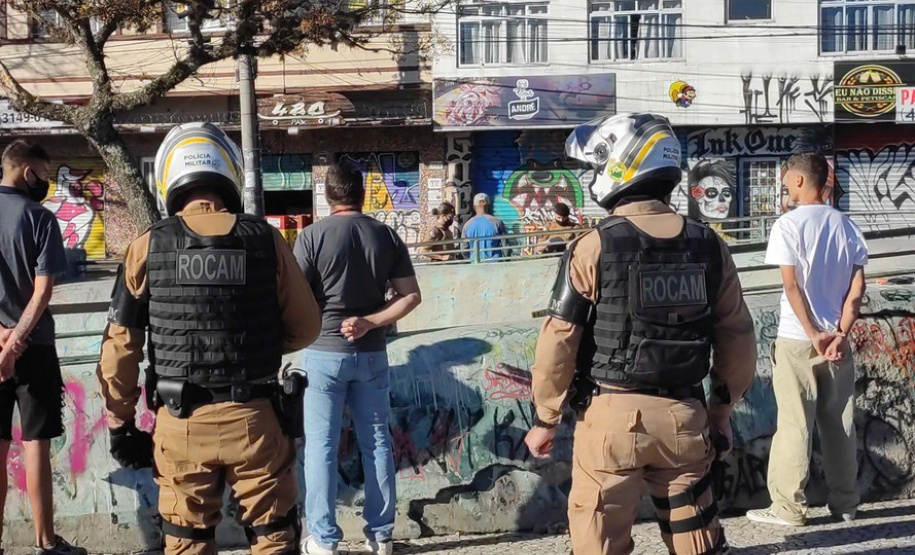 Diária extrajornada coloca quase 4 mil policiais e bombeiros militares a mais nas ruas