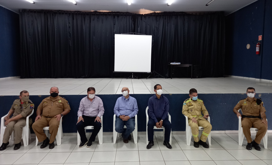 Secretário da Segurança reúne-se com Prefeito de Porto Rico, no Noroeste do Paraná