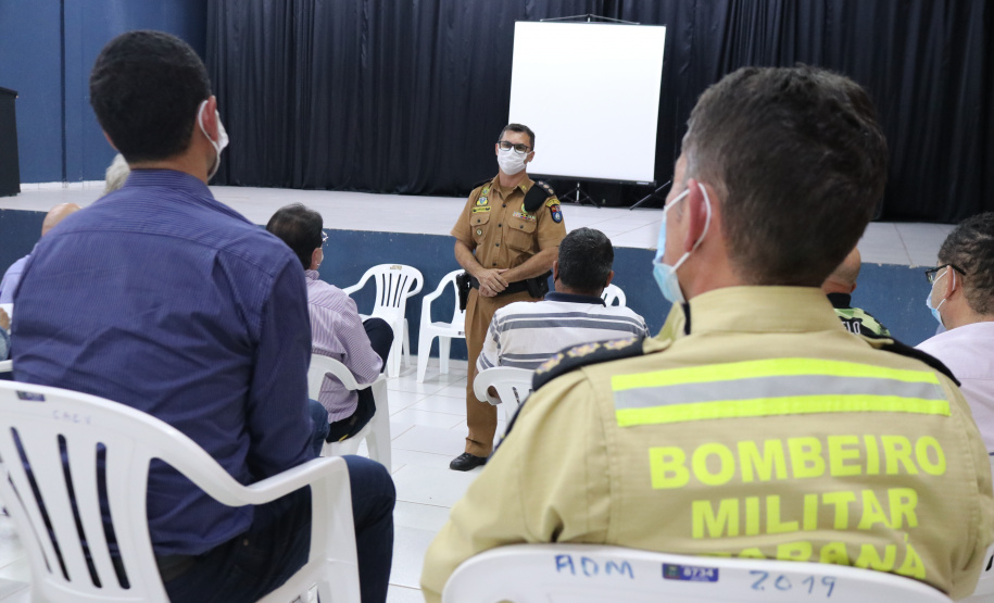 Secretário da Segurança reúne-se com Prefeito de Porto Rico, no Noroeste do Paraná