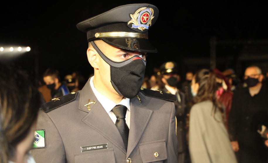 Secretário Marinho participa da formatura dos novos aspirantes da PM e comemora aniversário da APMG