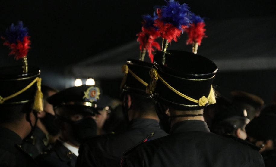 Secretário Marinho participa da formatura dos novos aspirantes da PM e comemora aniversário da APMG