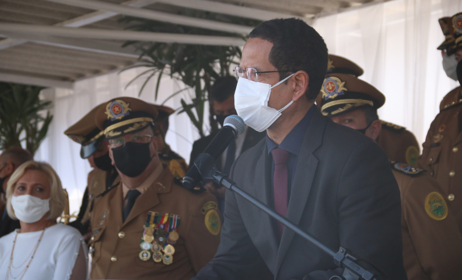 Secretário Marinho participa de evento que comemora entrada de novos cadetes na Polícia Militar e os 167 anos da corporação