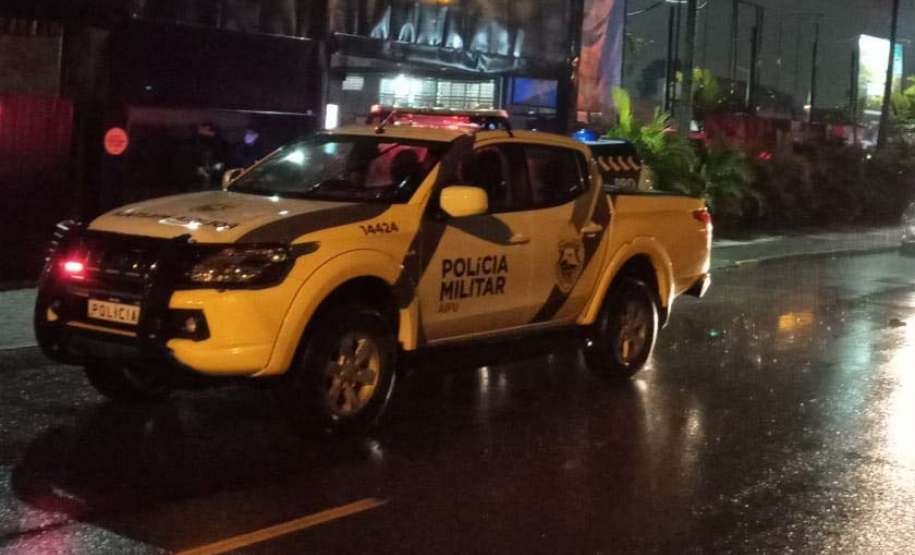 Fiscalização flagra irregularidades e cinco pontos comerciais são fechados em Curitiba