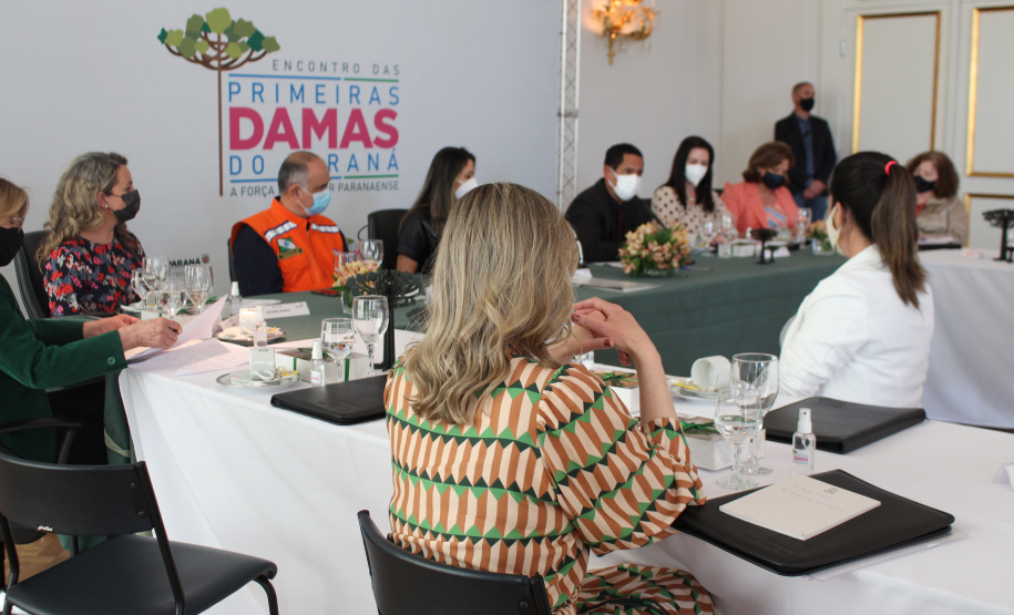 Secretário Marinho participa de encontro de primeiras-damas para falar sobre as ações da Segurança Pública