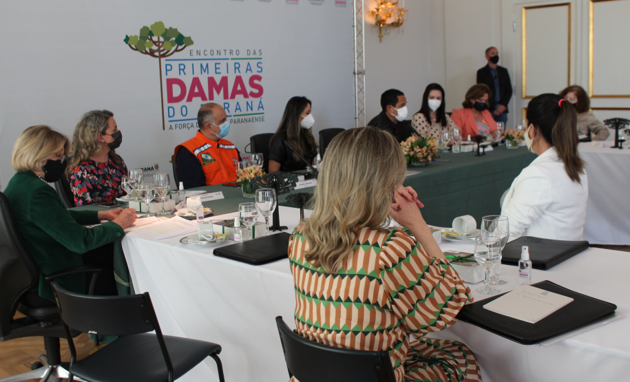 Secretário Marinho participa de encontro de primeiras-damas para falar sobre as ações da Segurança Pública