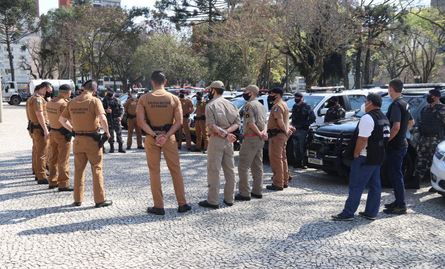 Pousadas e hotéis de alta rotatividade no Centro de Curitiba são alvo da primeira  edição da operação Centro Seguro da PM 