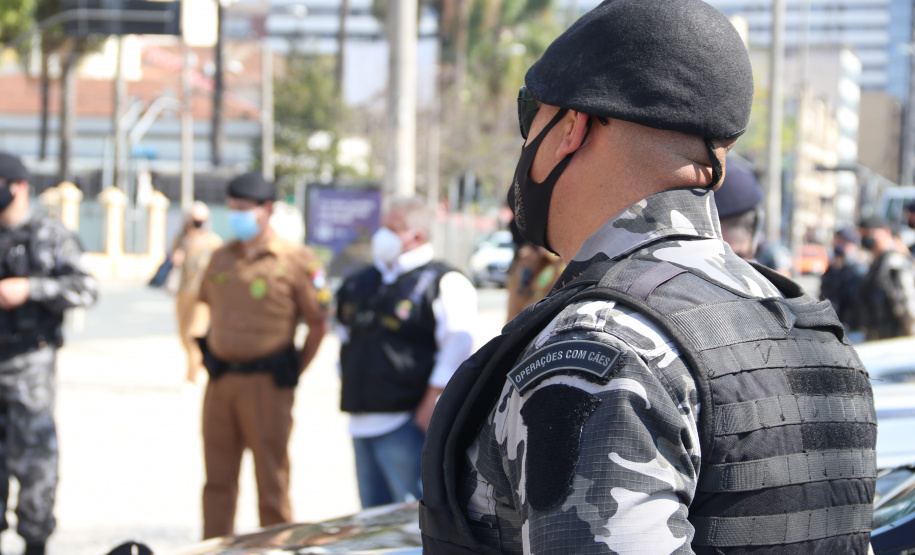 Pousadas e hotéis de alta rotatividade no Centro de Curitiba são alvo da primeira  edição da operação Centro Seguro da PM 