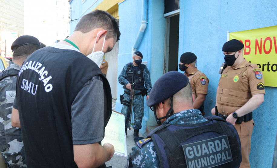 Pousadas e hotéis de alta rotatividade no Centro de Curitiba são alvo da primeira  edição da operação Centro Seguro da PM 