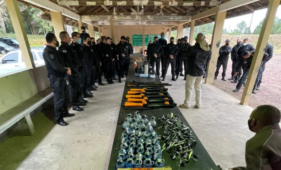 Depen capacita agentes penitenciários com curso de tecnologias não letais