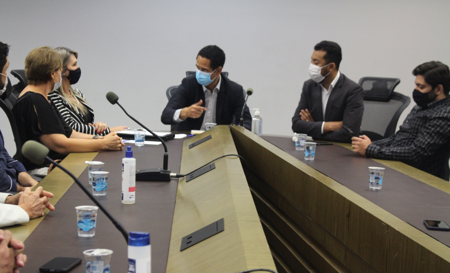 Secretário da Segurança Pública recebe Deputado Adriano José e Prefeita de Astorga, em Curitiba