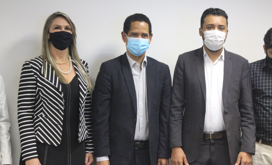 Secretário da Segurança Pública recebe Deputado Adriano José e Prefeita de Astorga, em Curitiba