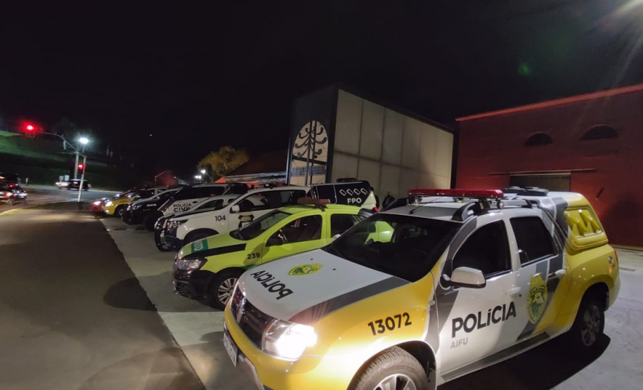 Durante final de semana, AIFU dispersa mais de 2,5 mil pessoas de aglomerações e fecha 13 estabelecimentos irregulares