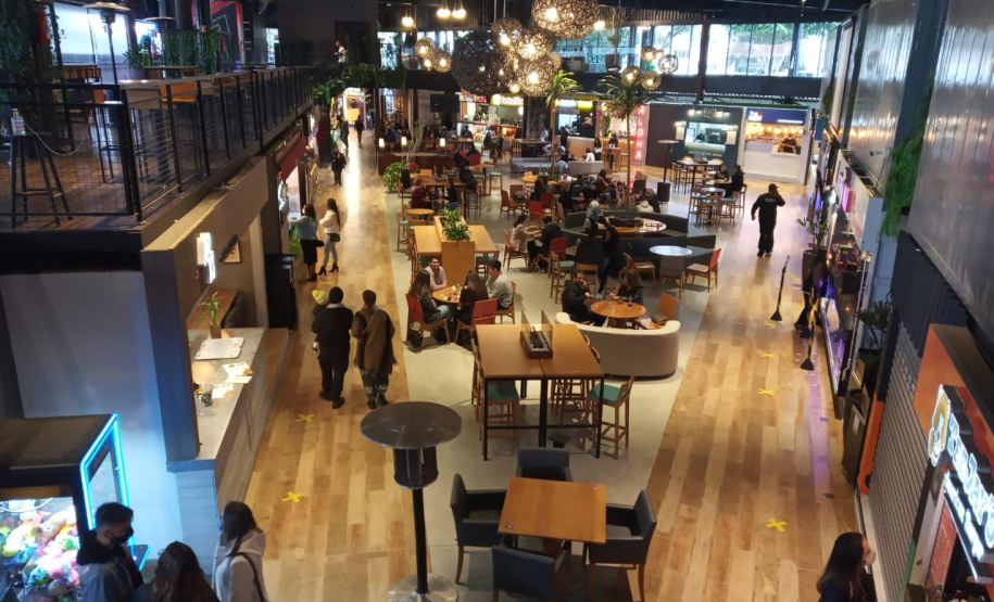 Durante final de semana, AIFU dispersa mais de 2,5 mil pessoas de aglomerações e fecha 13 estabelecimentos irregulares