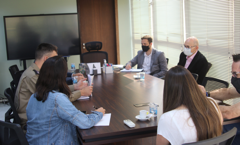 Secretaria da Segurança Pública recebe prefeito de Toledo para discutir assuntos da região