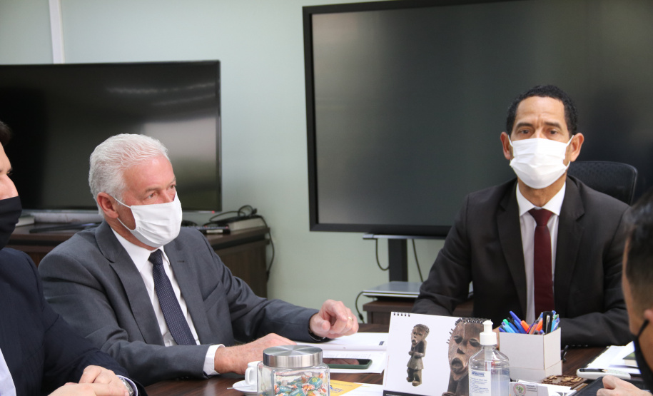 Secretaria da Segurança Pública recebe prefeito de Guaíra