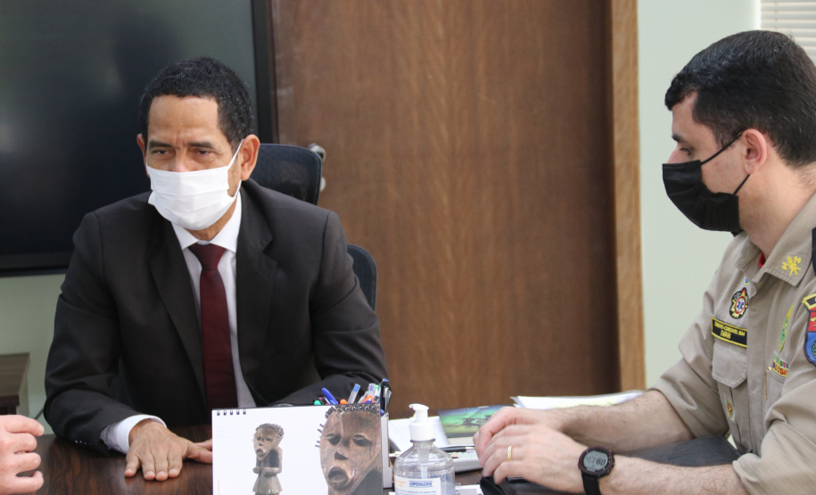 Secretaria da Segurança Pública recebe prefeito de Guaíra