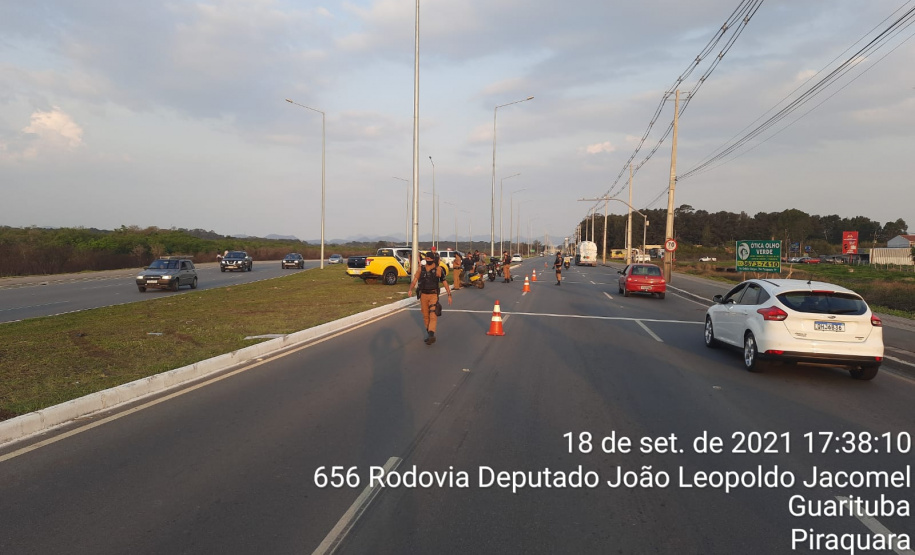 Operação da PM prende 32 pessoas e apreende drogas na Capital e RMC